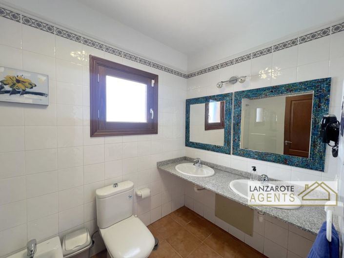 Image No.14-3 Bed Villa for sale