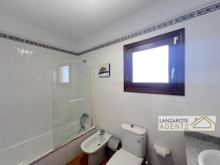 Image No.15-3 Bed Villa for sale