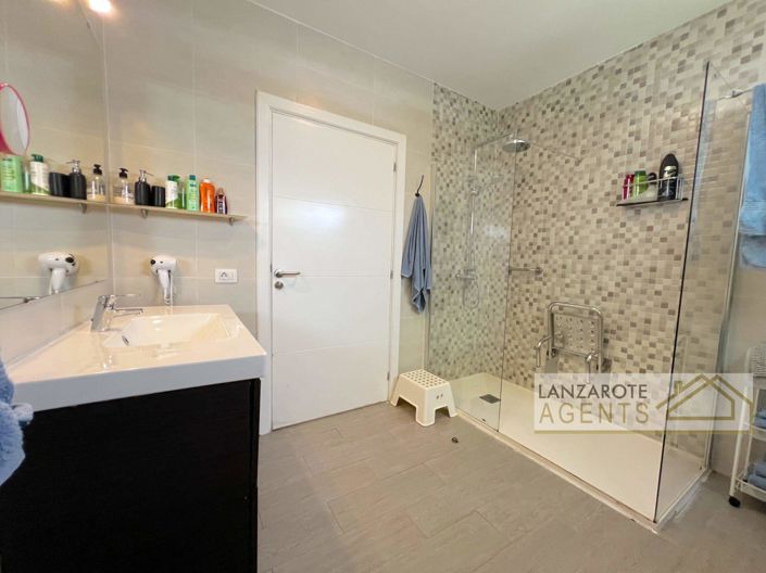 Image No.9-Villa de 2 chambres à vendre à Playa Blanca