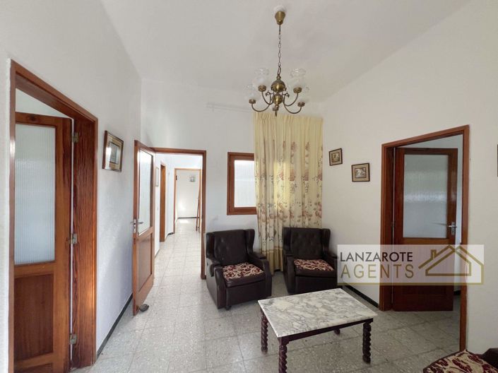 Image No.20-Villa de 4 chambres à vendre à Tinajo