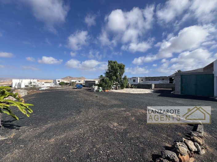 Image No.3-Villa de 4 chambres à vendre à Tinajo