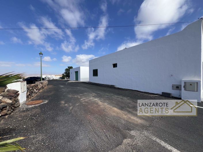 Image No.33-Villa de 4 chambres à vendre à Tinajo