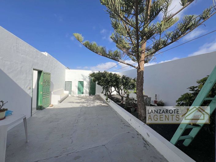 Image No.7-Villa de 4 chambres à vendre à Tinajo