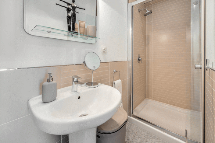 Image No.13-2 Bed Villa for sale