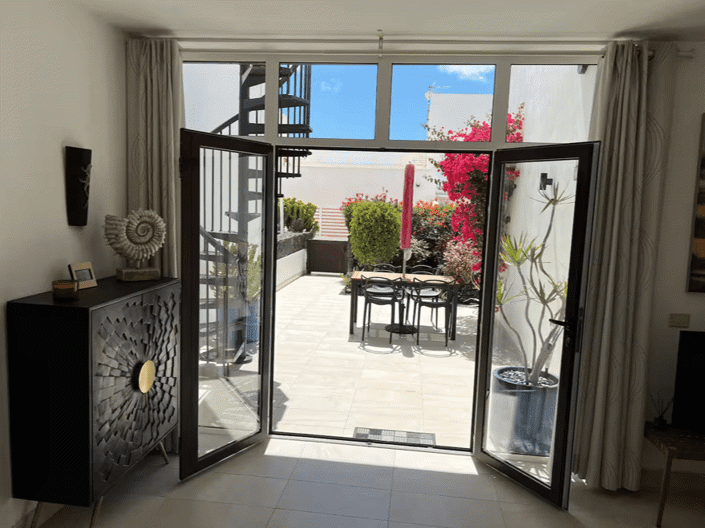 Image No.19-2 Bed Villa for sale