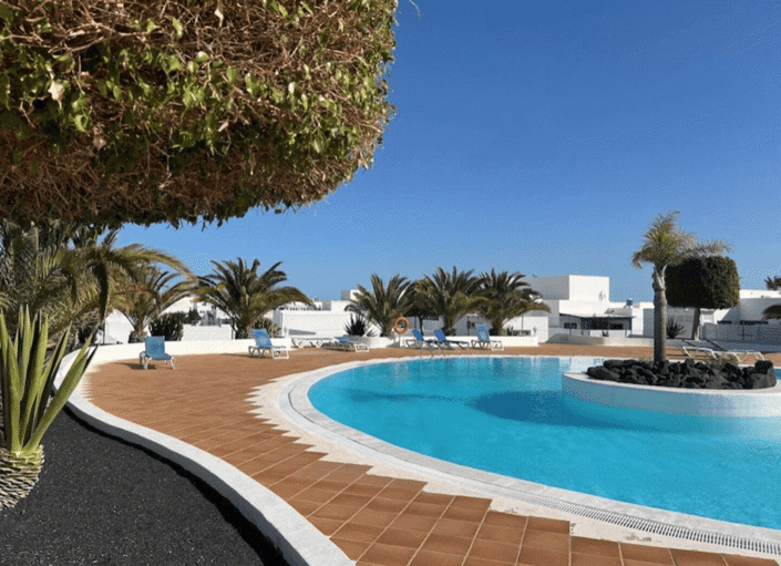 Image No.33-2 Bed Villa for sale