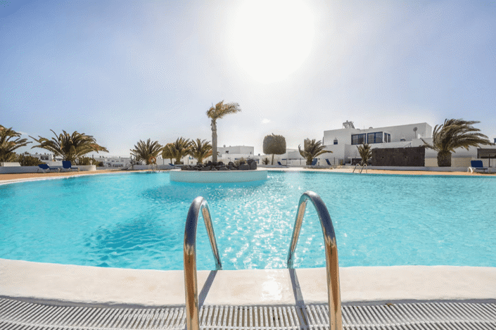 Image No.35-2 Bed Villa for sale