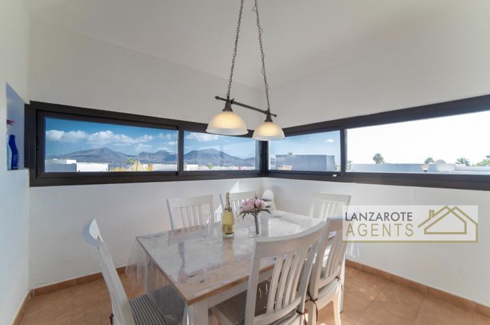 Image No.2-3 Bed Villa for sale