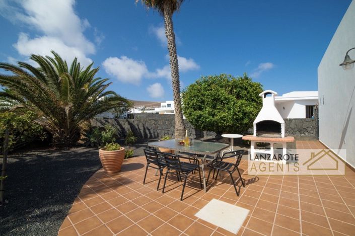 Image No.20-3 Bed Villa for sale