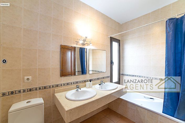 Image No.9-3 Bed Villa for sale