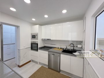 1ca2103c-0391-d5ef-04ee-c4f0fd0f2182