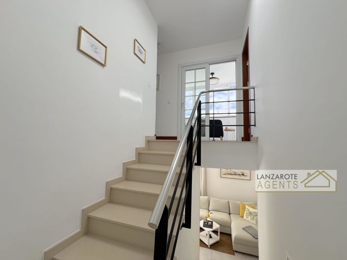 Image No.14-2 Bed Villa for sale