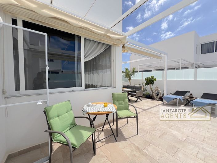 Image No.25-2 Bed Villa for sale