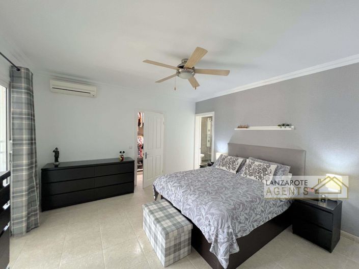 Image No.12-Villa de 4 chambres à vendre à Yaiza