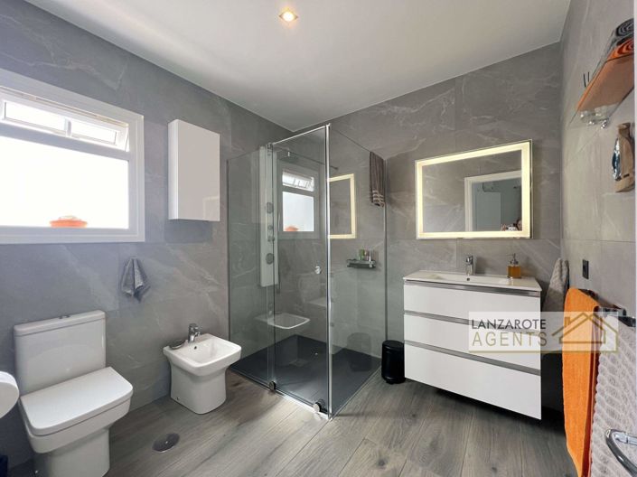 Image No.15-Villa de 4 chambres à vendre à Yaiza