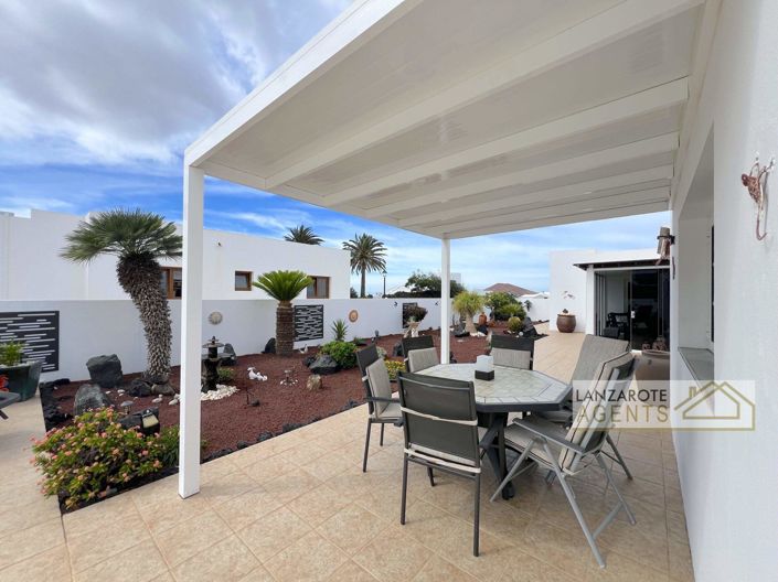 Image No.31-Villa de 4 chambres à vendre à Yaiza