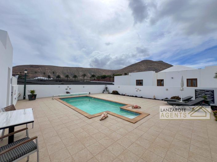 Image No.33-Villa de 4 chambres à vendre à Yaiza