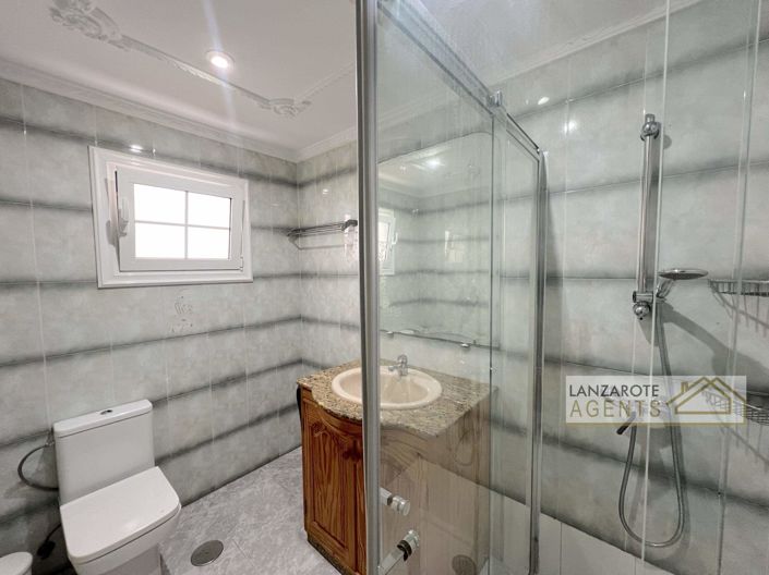 Image No.11-3 Bed Villa for sale