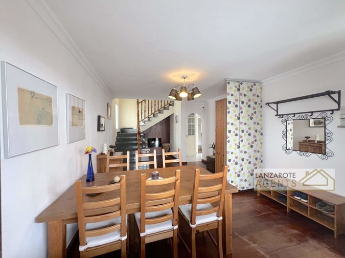 Image No.2-3 Bed Villa for sale