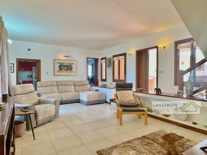 Image No.6-5 Bed Villa for sale