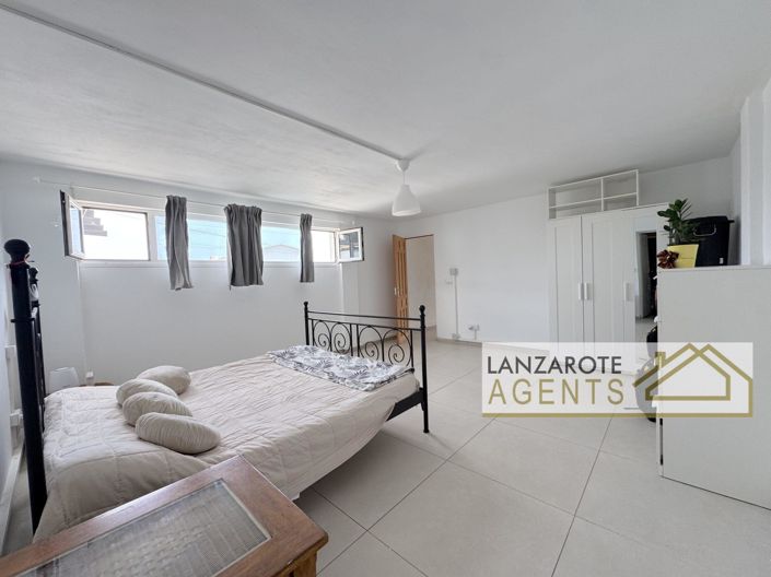 Image No.27-5 Bed Finca for sale