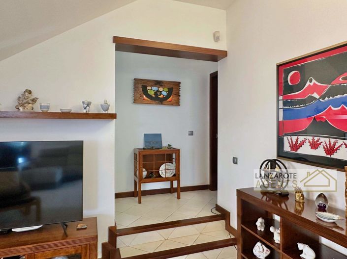 Image No.12-5 Bed Villa for sale