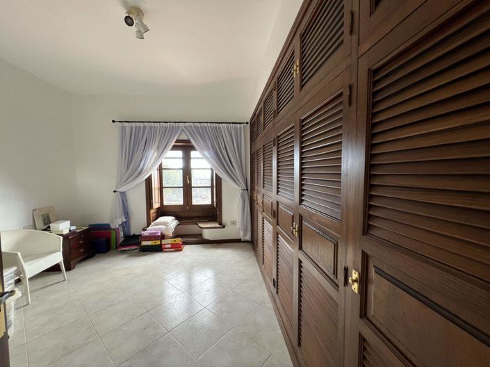 Image No.23-5 Bed Villa for sale