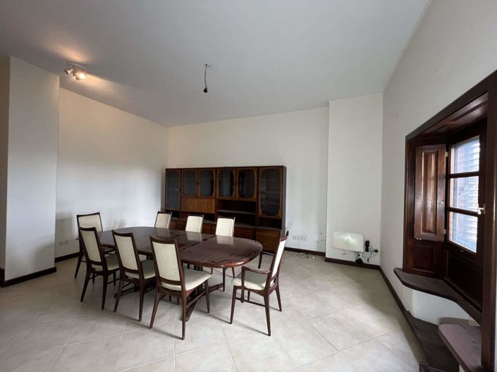 Image No.7-5 Bed Villa for sale