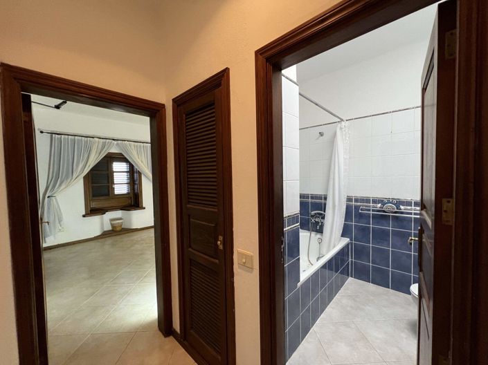 Image No.19-5 Bed Villa for sale