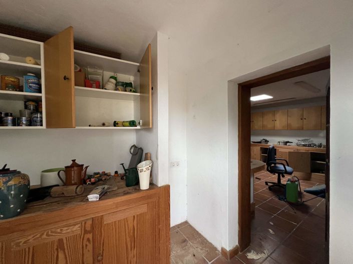 Image No.38-5 Bed Villa for sale