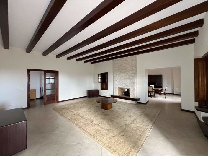 Image No.5-5 Bed Villa for sale