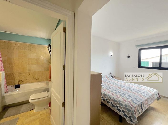 Image No.15-2 Bed Villa for sale