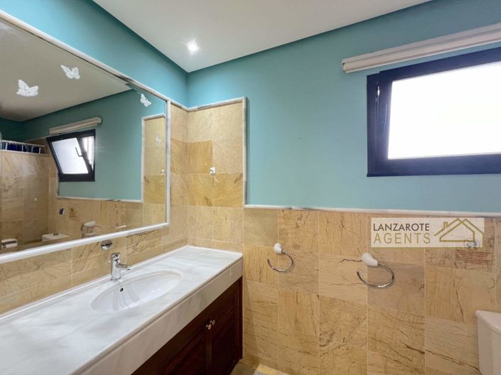 Image No.22-2 Bed Villa for sale