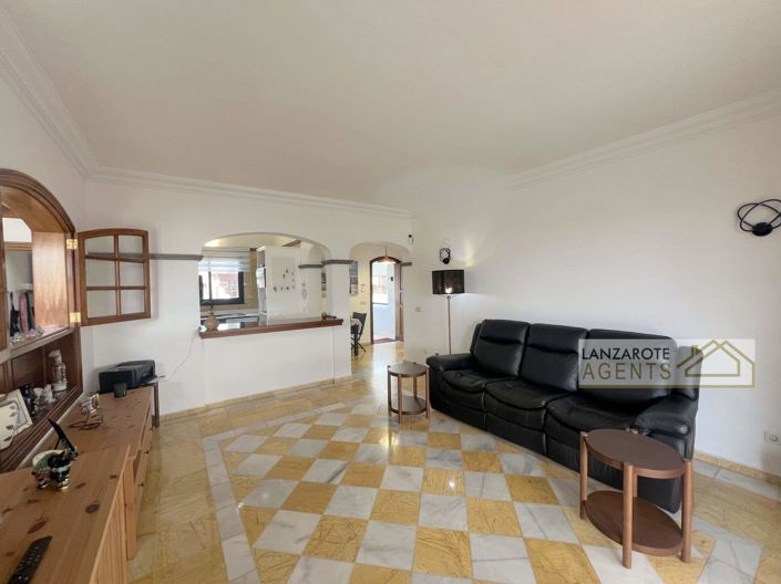 Image No.3-2 Bed Villa for sale