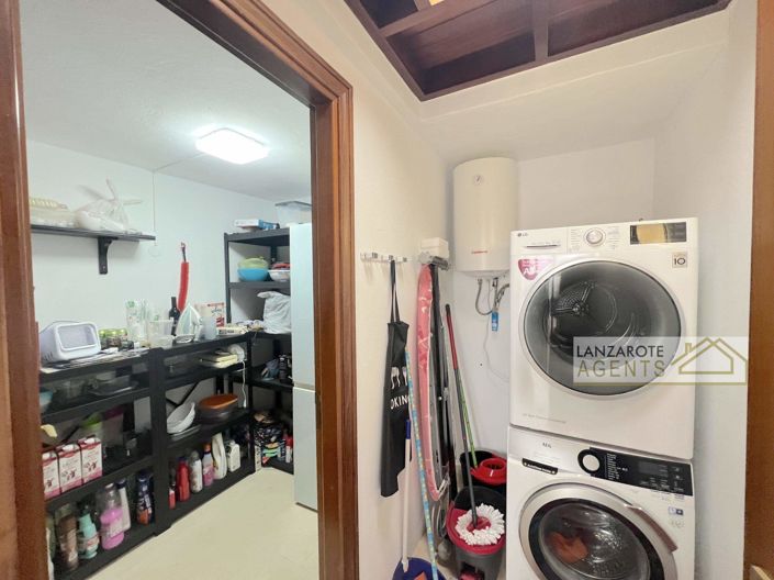 Image No.9-2 Bed Villa for sale