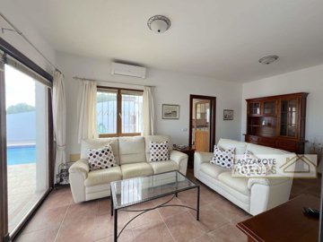 2d31362d-35fb-34e3-a509-3002b14802d4