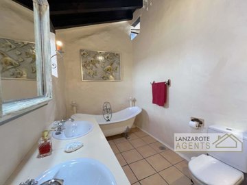 00ef4563-9176-0b86-77c9-96a57b24be8f