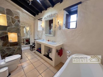 7ff88ce9-d098-68f0-b24d-f80314200934