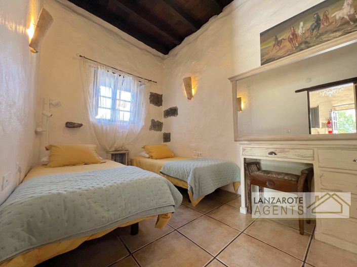 Image No.23-5 Bed Villa for sale