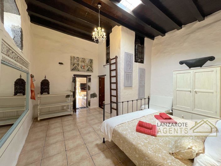 Image No.31-5 Bed Villa for sale