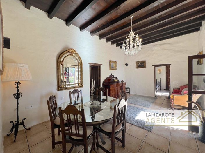 Image No.4-5 Bed Villa for sale