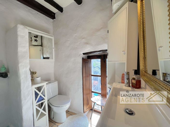 Image No.43-5 Bed Villa for sale