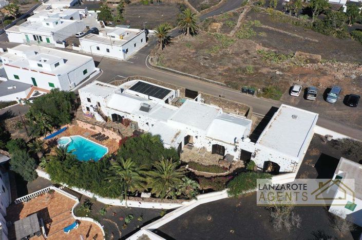 Image No.44-5 Bed Villa for sale