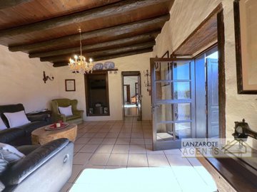 413c9b4b-4538-b38b-597b-b607db2058b1