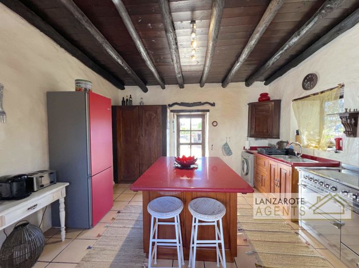 Image No.7-5 Bed Villa for sale