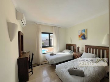 e6db8df1-ddbd-313f-3320-2755c5a68f4f