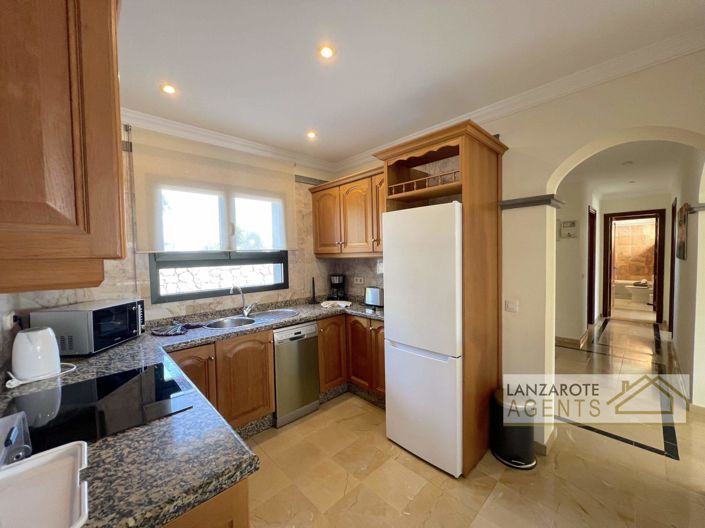 Image No.3-Villa de 3 chambres à vendre à Playa Blanca