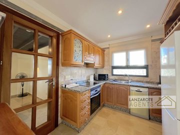 f76ff86d-a0f8-d33c-1b38-3c6a9debb2e6