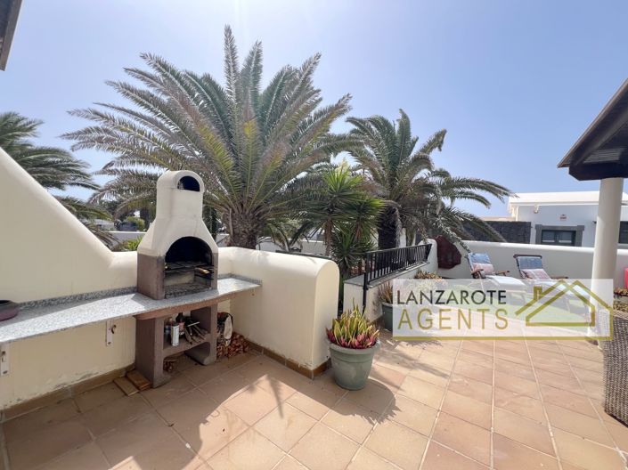 Image No.15-2 Bed Villa for sale