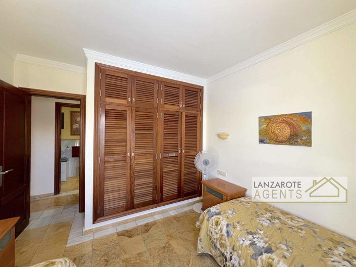 Image No.17-2 Bed Villa for sale